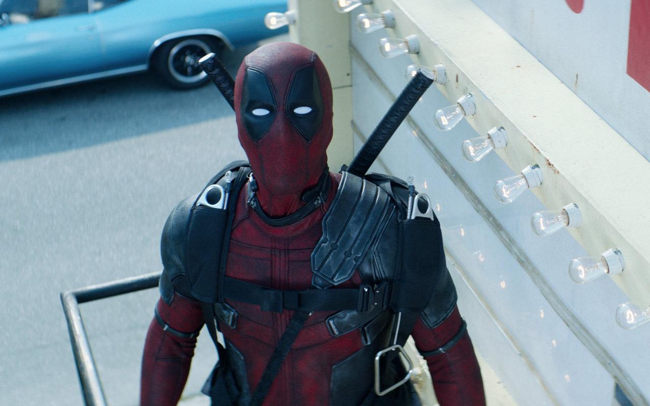 'Deadpool 3' Set Photos Reveal First Look at Ryan Reynolds in New Costume