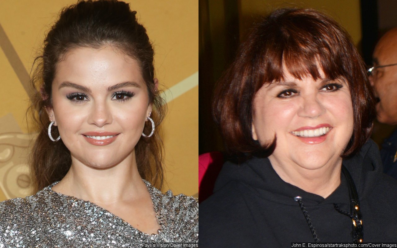 Selena Gomez in Talks to Play '70s Pop Icon Linda Ronstadt in Biopic - Vimarsana News