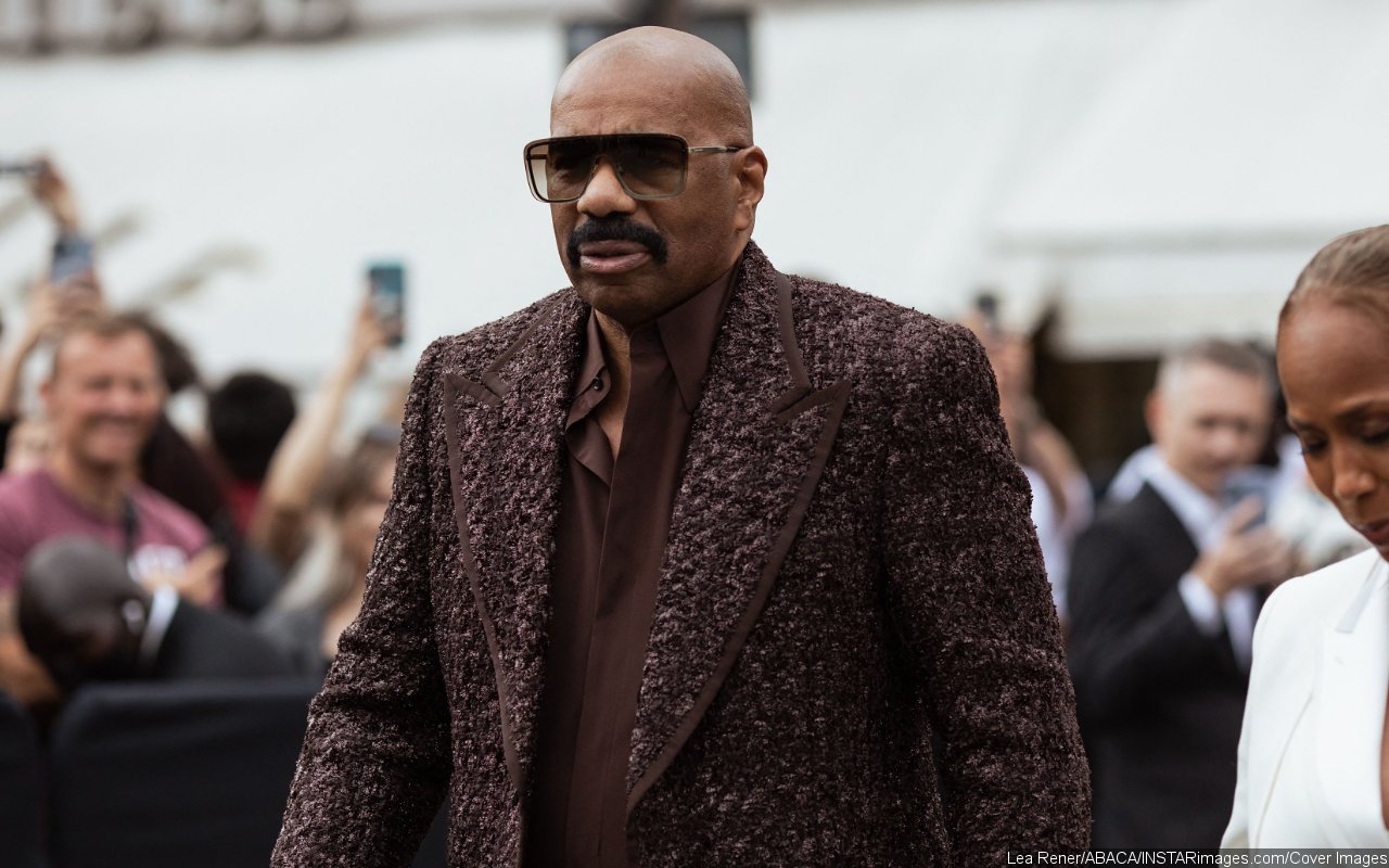 Steve Harvey Reacts to 'RIP Harvey' Trending on Twitter - Vimarsana News