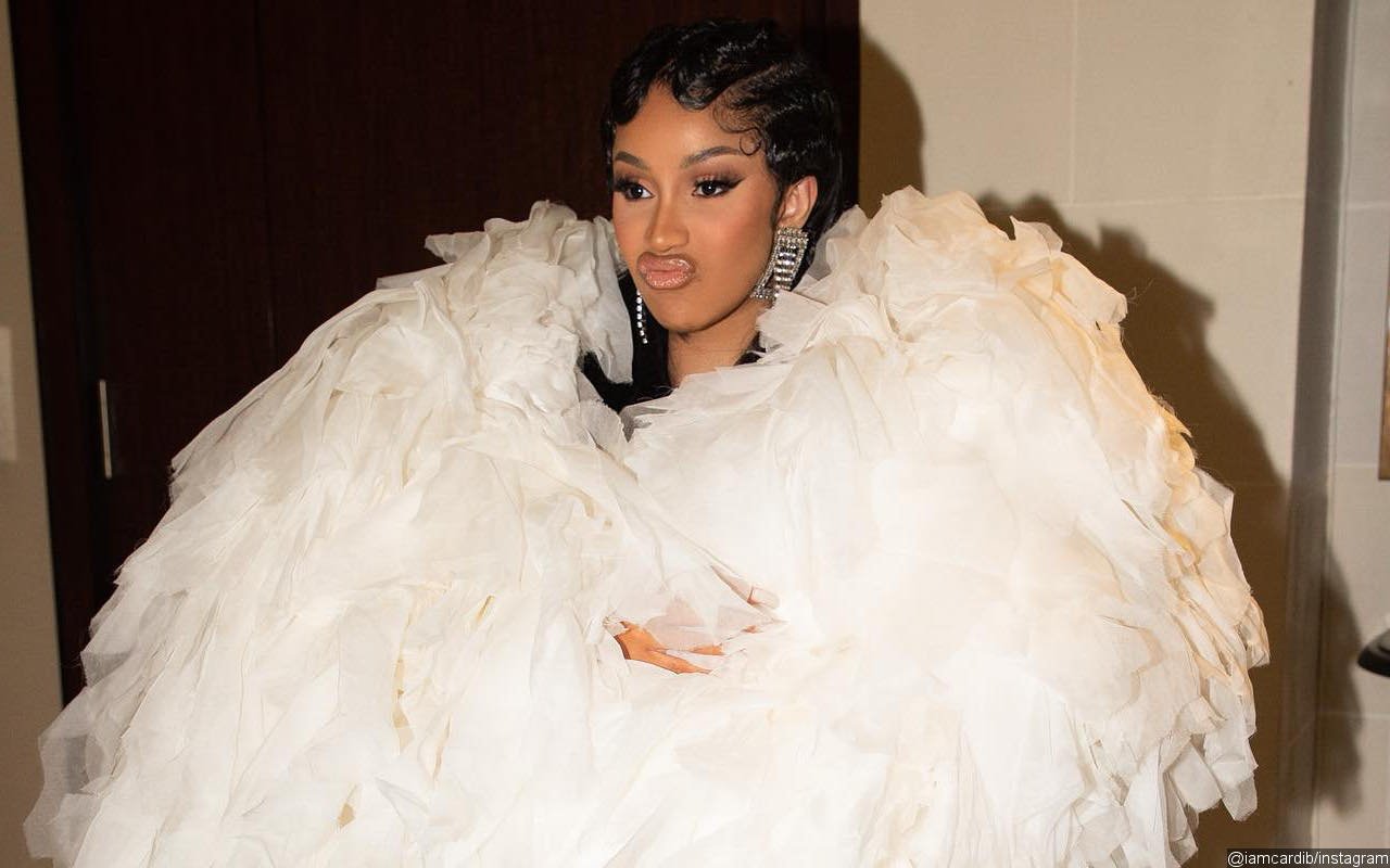Cardi B Reported for Battery After Mic-Throwing Incident in Las Vegas