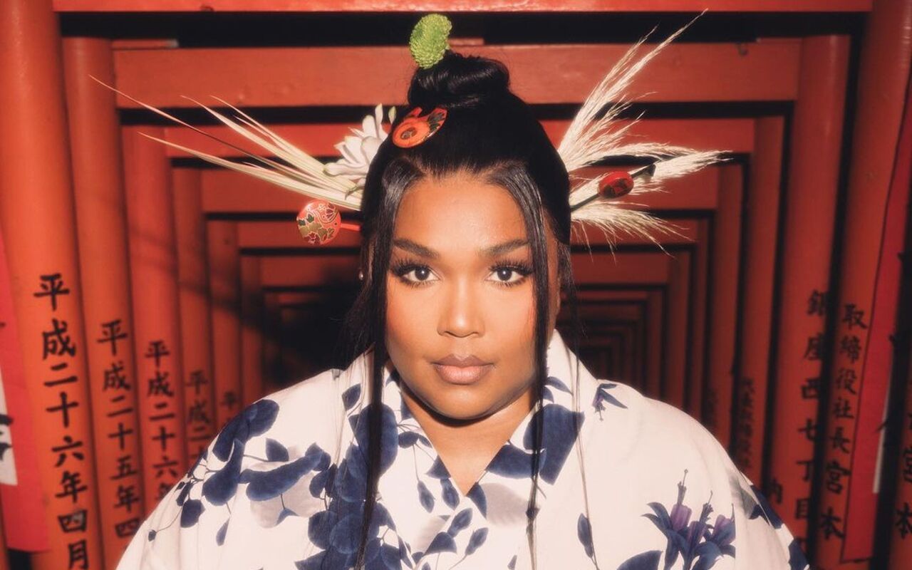 Lizzo Denies Sexual Harassment Accusations, Hits Back at Accusers for 'Inappropriate' Conduct 