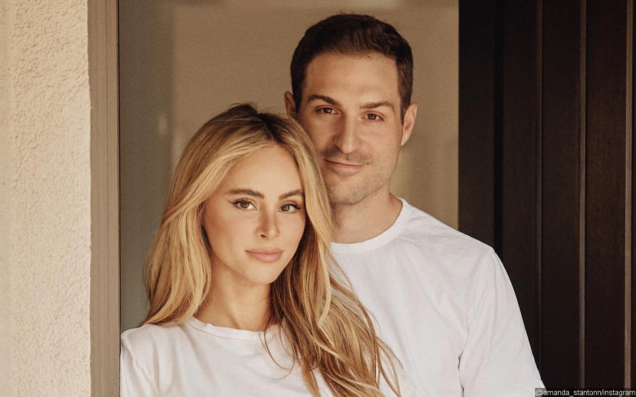 'Bachelor' Alum Amanda Stanton Is Expecting First Child With Husband Michael Fogel: I Am So Excited