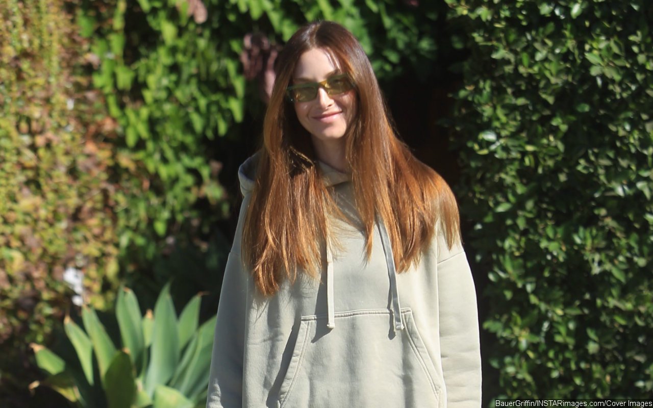 Whitney Port Treats Herself to Ice Cream After Opening Up About Her Weight Issues - Vimarsana News