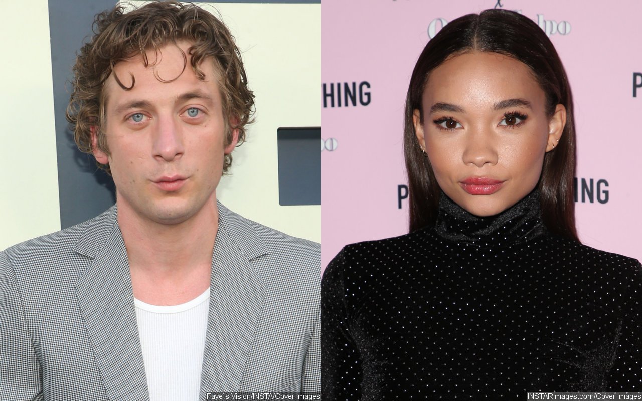 Jeremy Allen White and Ashley Moore Hooking Up 'Often' Amid His Divorce - Vimarsana News
