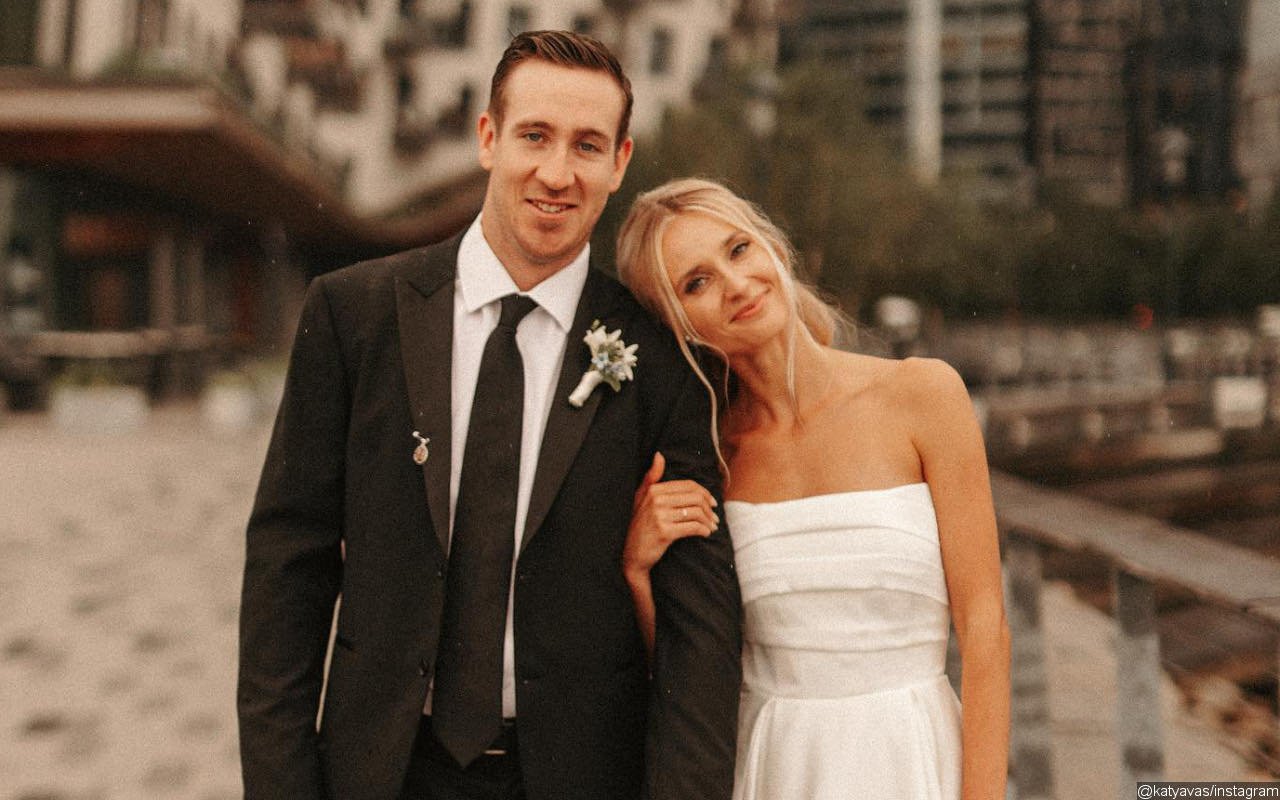 NHL Player Kevin Hayes, Katya Vasilyev on Their 'Perfect' Wedding  (Exclusive)