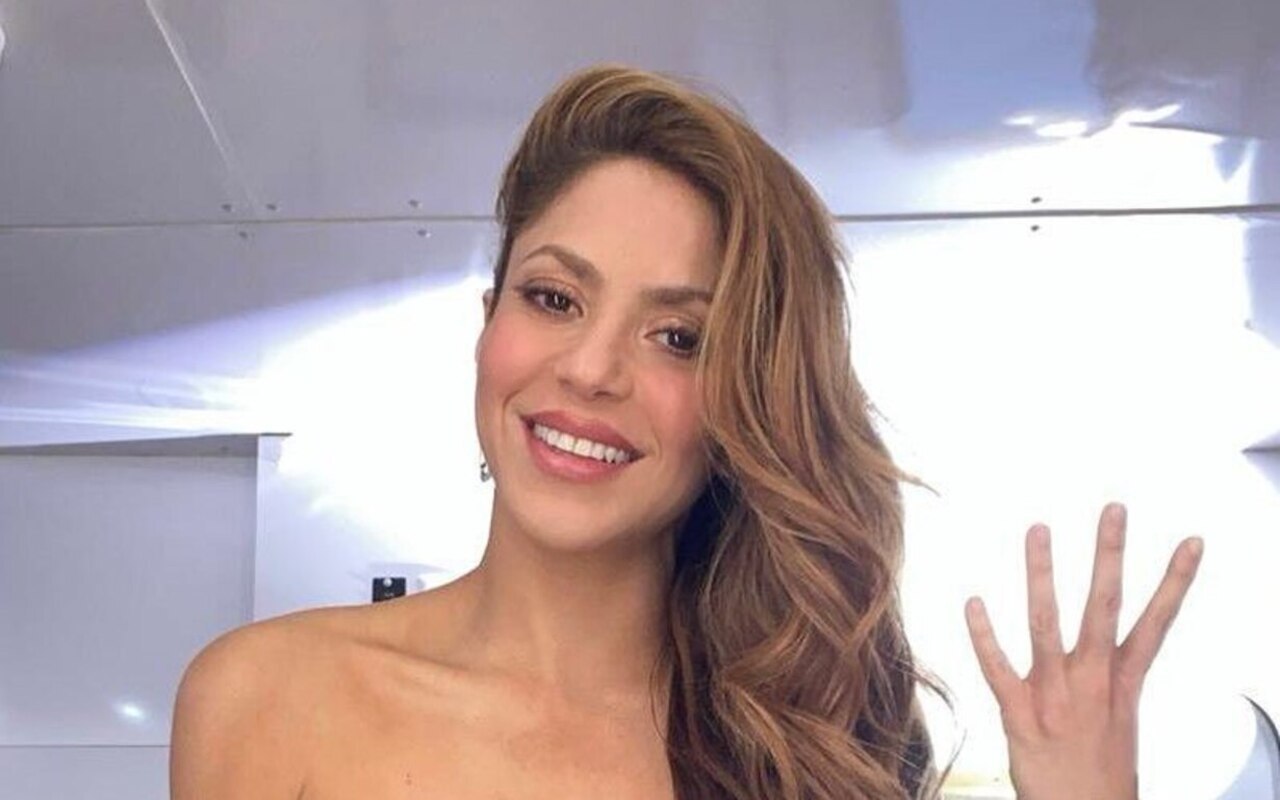 Shakira in Negotiations to Receive Video Vanguard Awards at 2023 VMAs