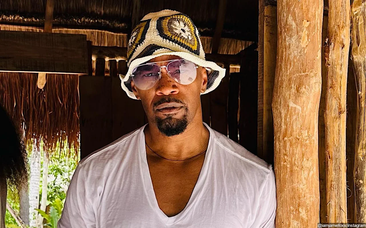 Jamie Foxx 'Can See the Light' After His Hospitalization