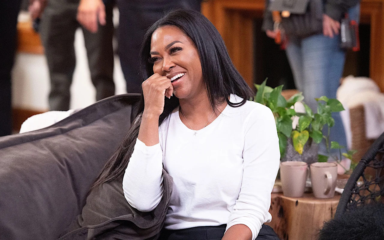 Kenya Moore Allegedly Booted From 'Real Housewives of Atlanta'