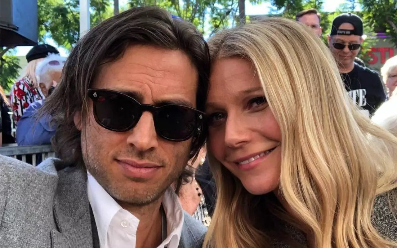 Gwyneth Paltrow Filled With 'All Kinds of Fear' When She First Became Stepmom to Brad Falchuk's Kids
