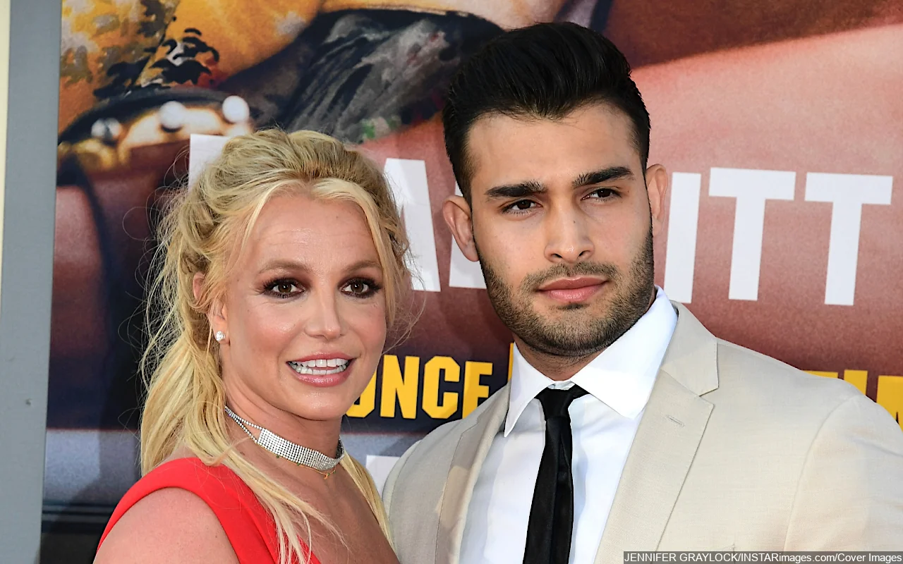 Sam Asghari Unfollows Britney Spears on Instagram After Filing for Divorce