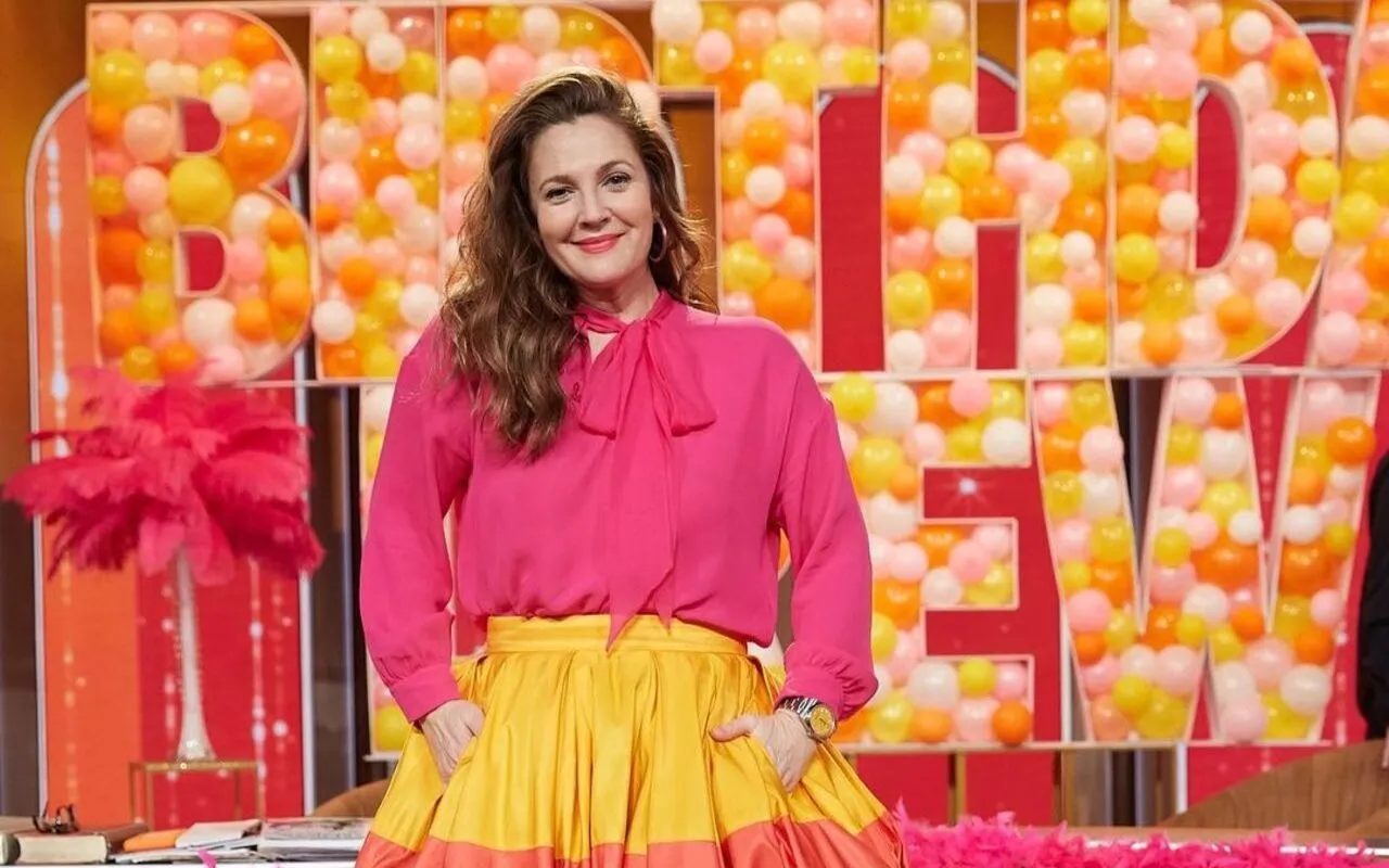 Drew Barrymore Halts Her Talk Show's Return Following Backlash Amid Ongoing Strike