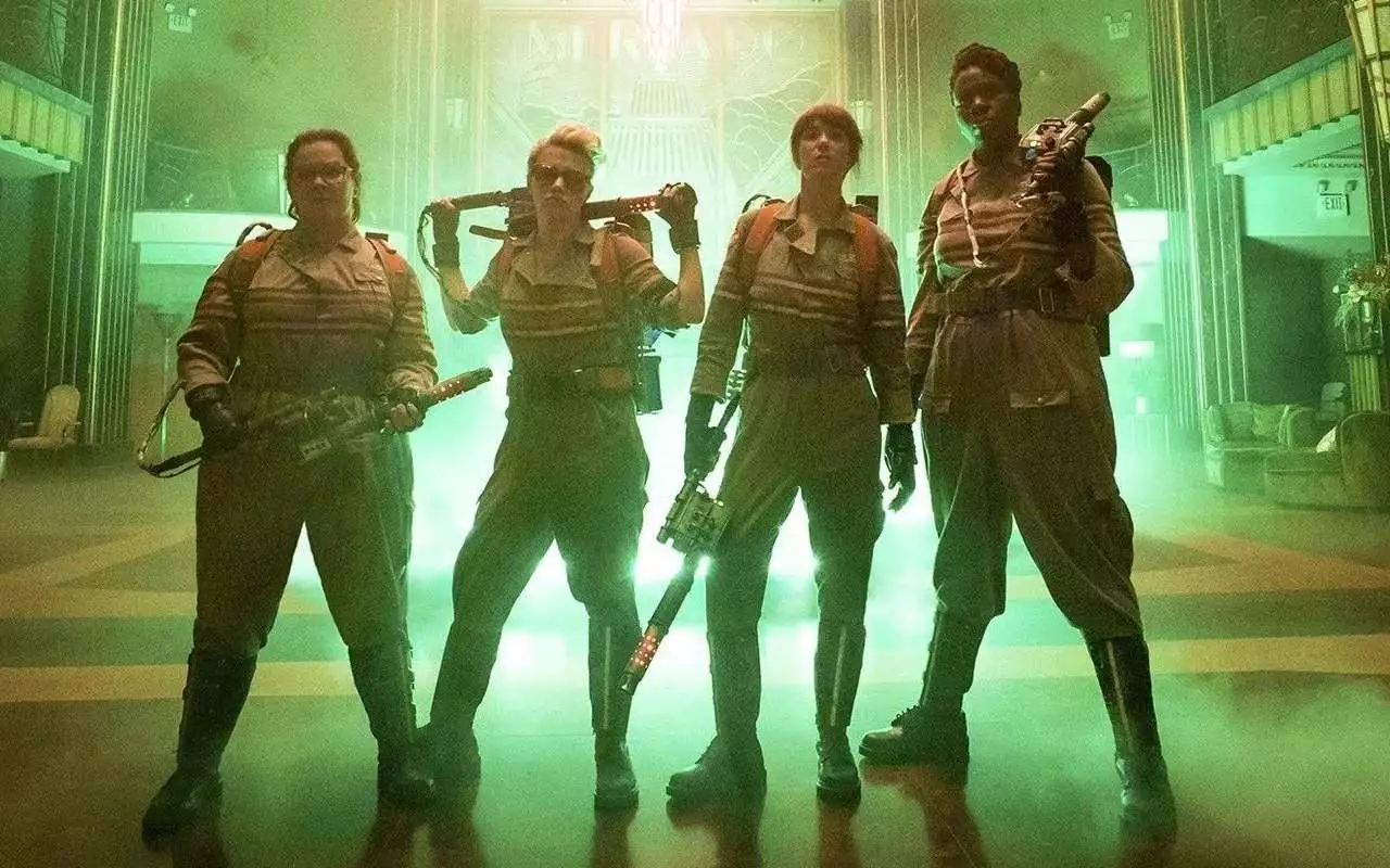 Leslie Jones Slams 'Ghostbusters: Afterlife' Helmer for 'Damaging' Remarks About Female-Led Remake