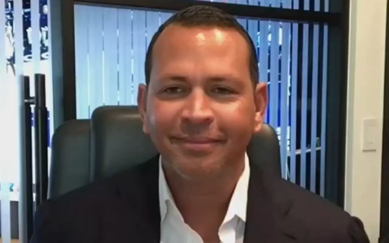Alex Rodriguez Ditches Meat, Adopts Intermittent Fasting Diet to Lose Weight