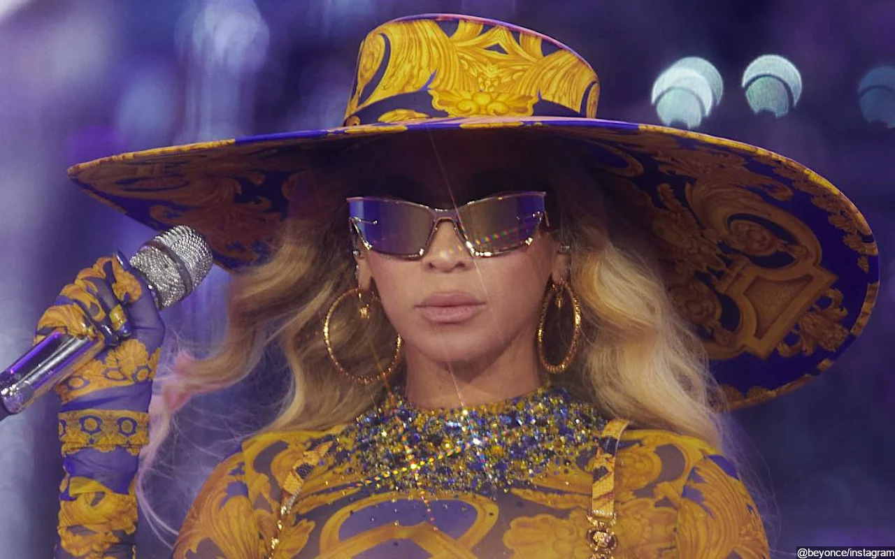 Beyonce Flies Out Disabled Fan to See Her Show After He's Denied Boarding a Flight Due to Wheelchair