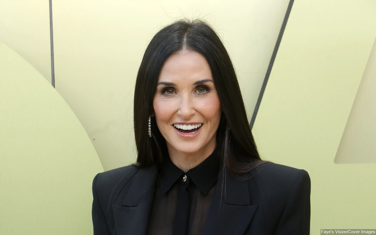 Demi Moore Suffers Wardrobe Mishap in Daring Outfit at Paris Fashion Week