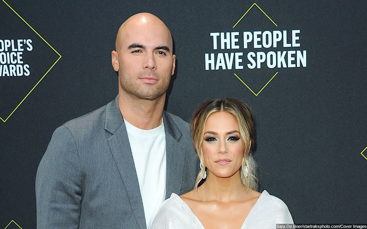Jana Kramer Hurt After Ex Mike Caussin Said He Never 'Loved' Her During Divorce
