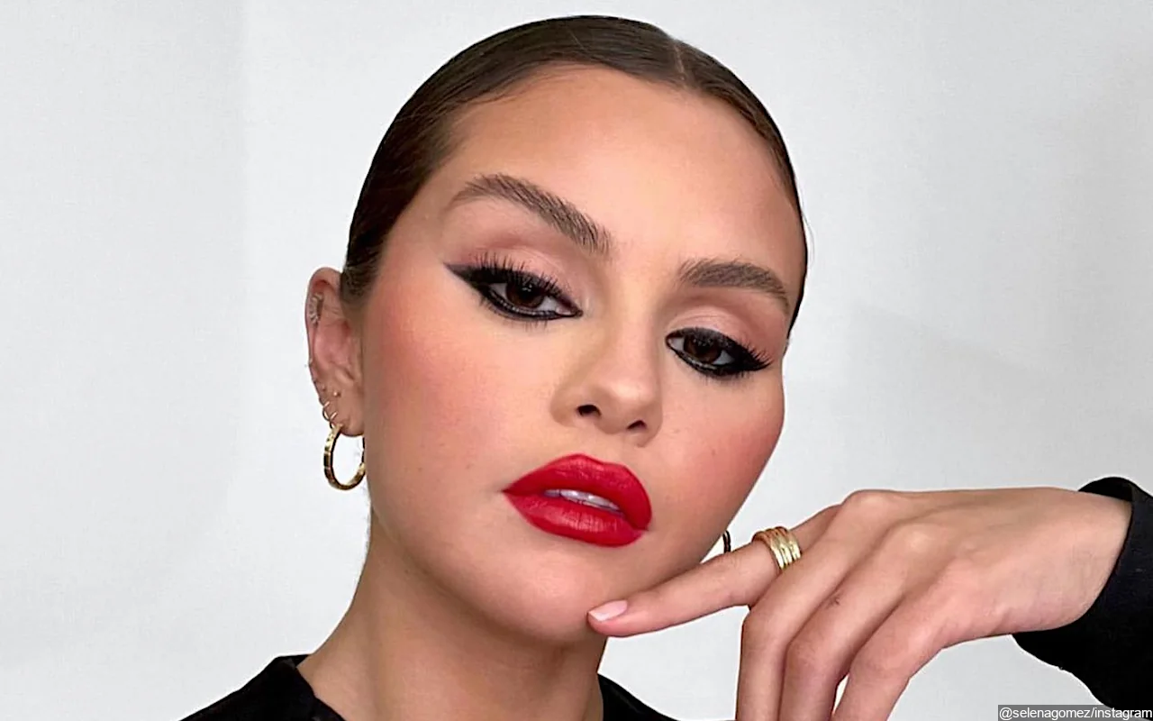 Selena Gomez's Rare Beauty to Donate to Palestinian War Victims After