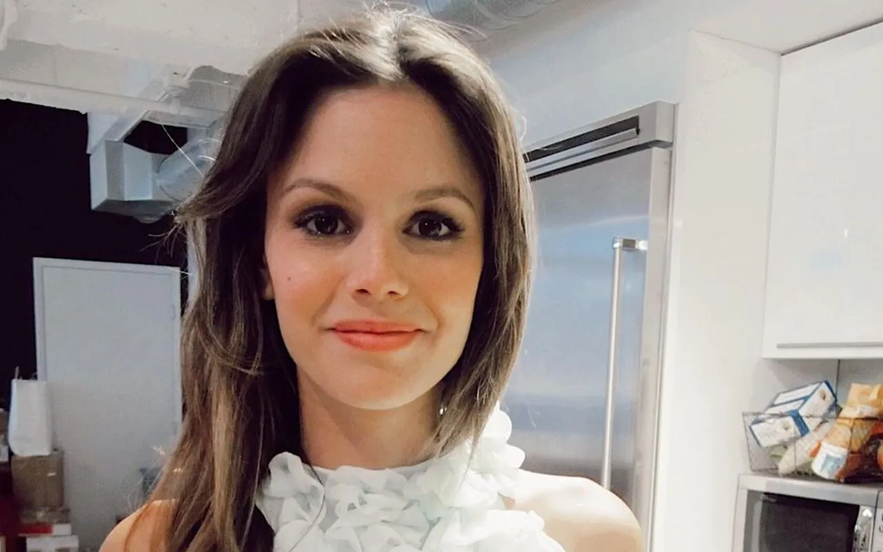 Rachel Bilson Learns to Ignore Negative Comments About Her