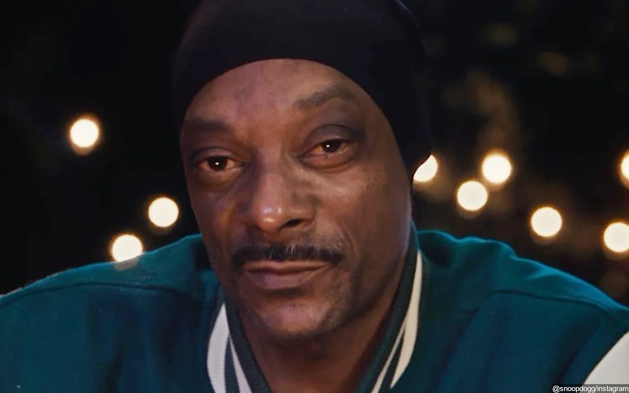 Snoop Dogg All Smiles in New Smoking Video After Tricking Fans With Quitting Smoke Claim