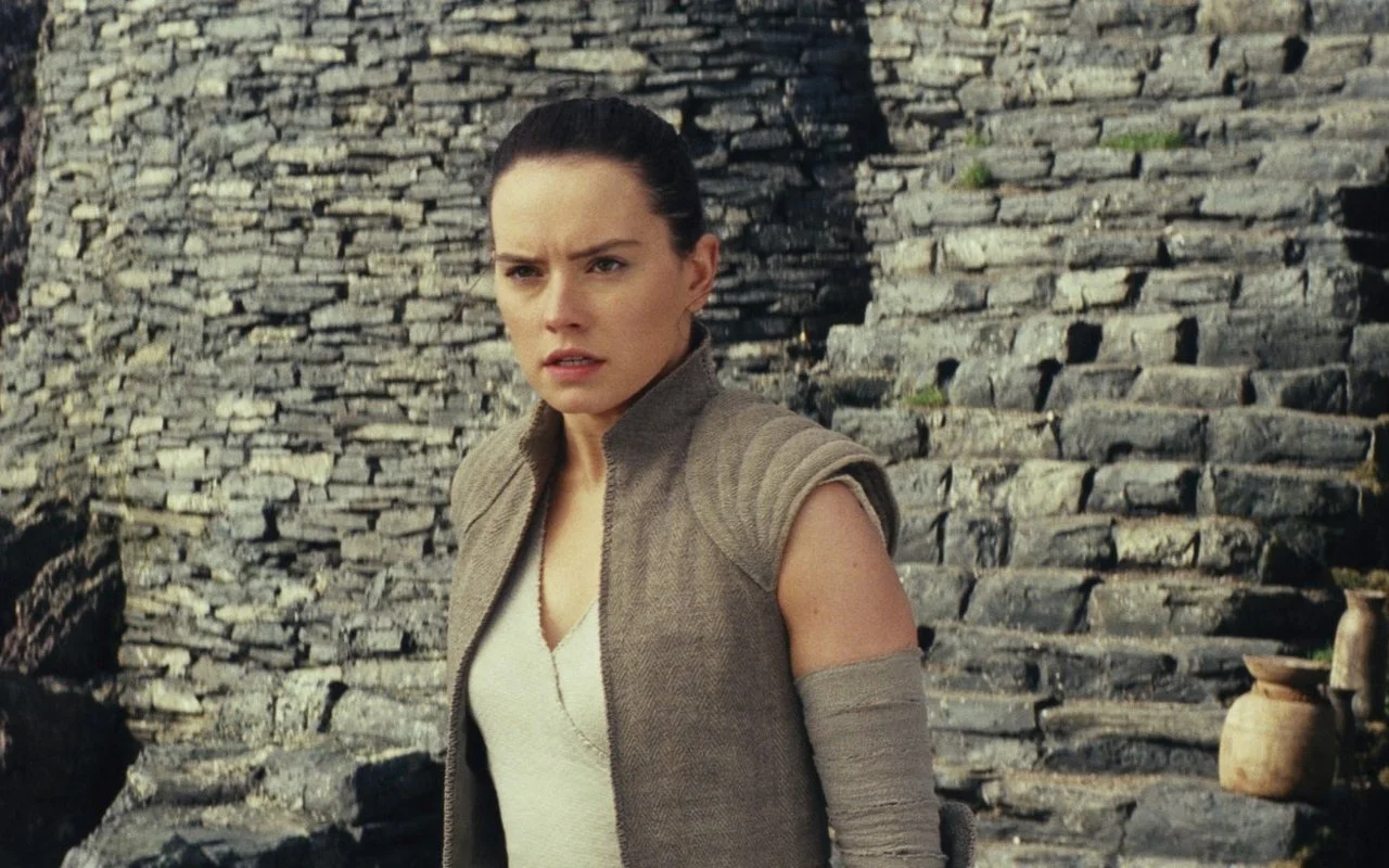 Daisy Ridley 'Nervous' About Fans' Response to Her 'Star Wars' Return