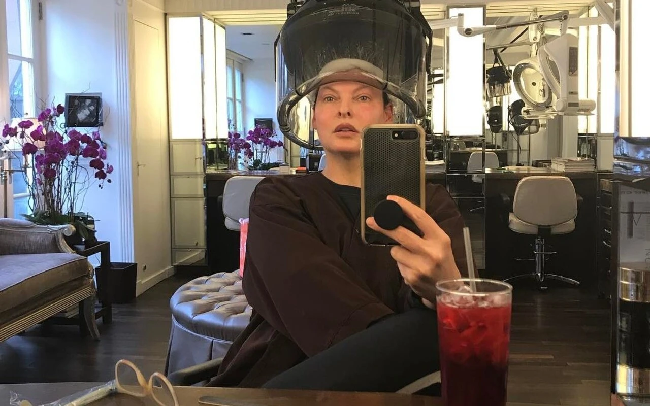 Linda Evangelista Has Zero Interest in Dating After Being Disfigured Following Botched Surgery