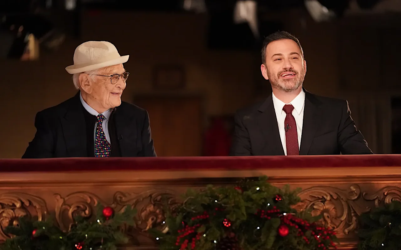 Jimmy Kimmel Breaks in Tears While Paying Tribute to Norman Lear