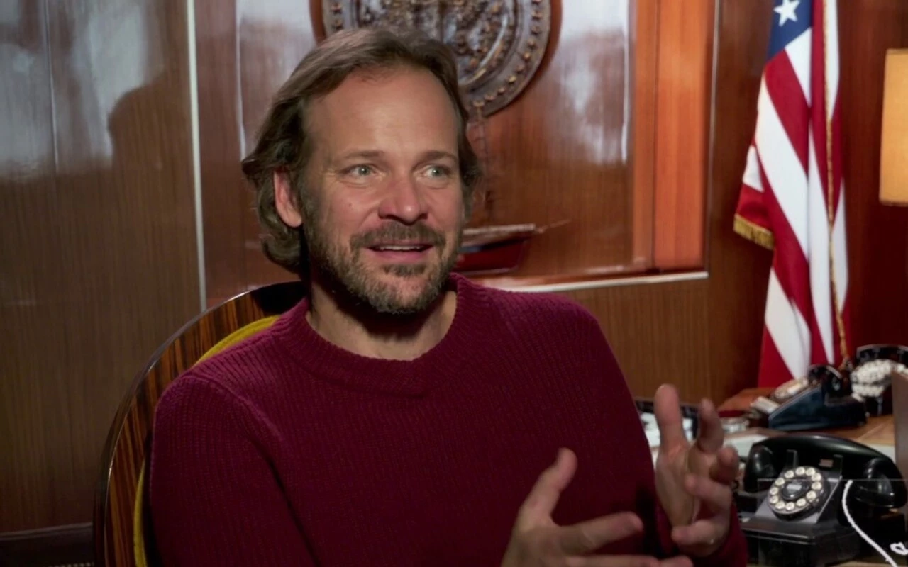 Peter Sarsgaard Develops Passion for 'Beekeeping and Gardening'