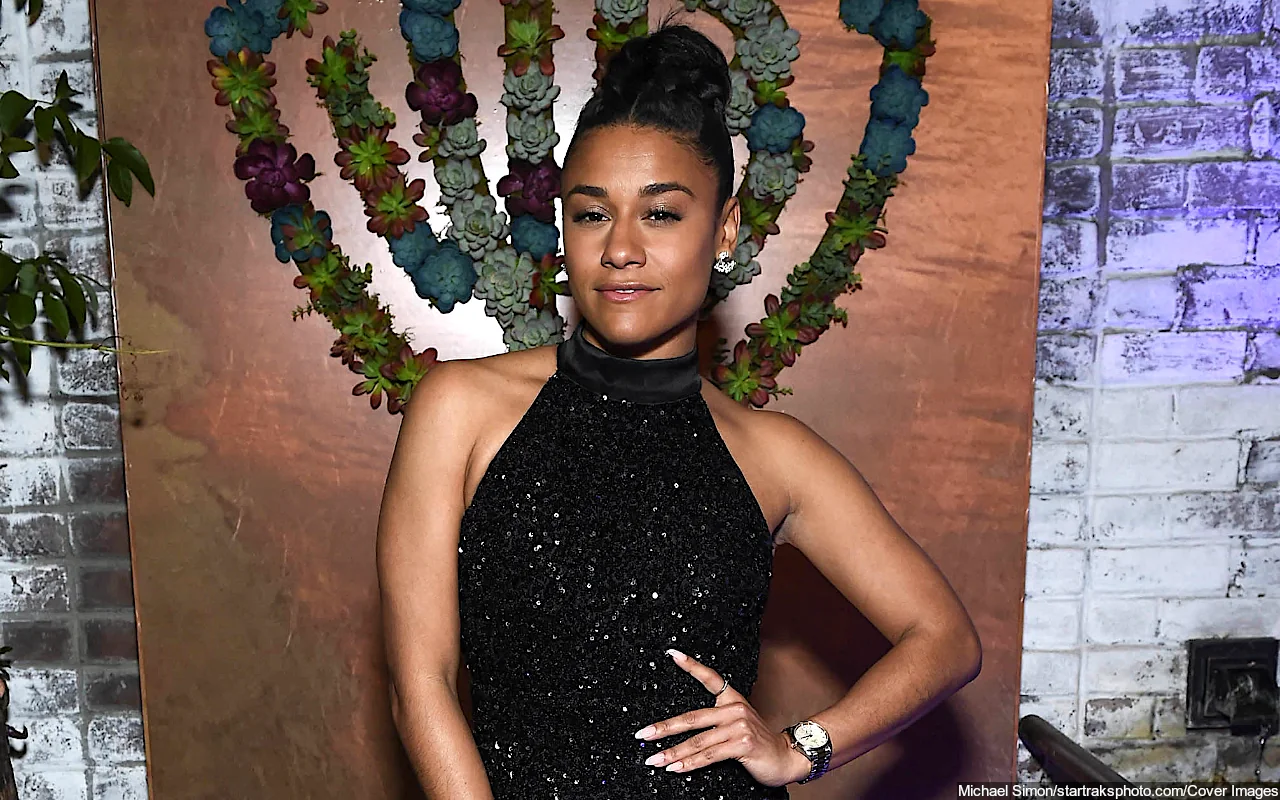 Ariana DeBose Fumes Over 'Actors Who Think They're Singers' Diss at Critics' Choice Awards 2024