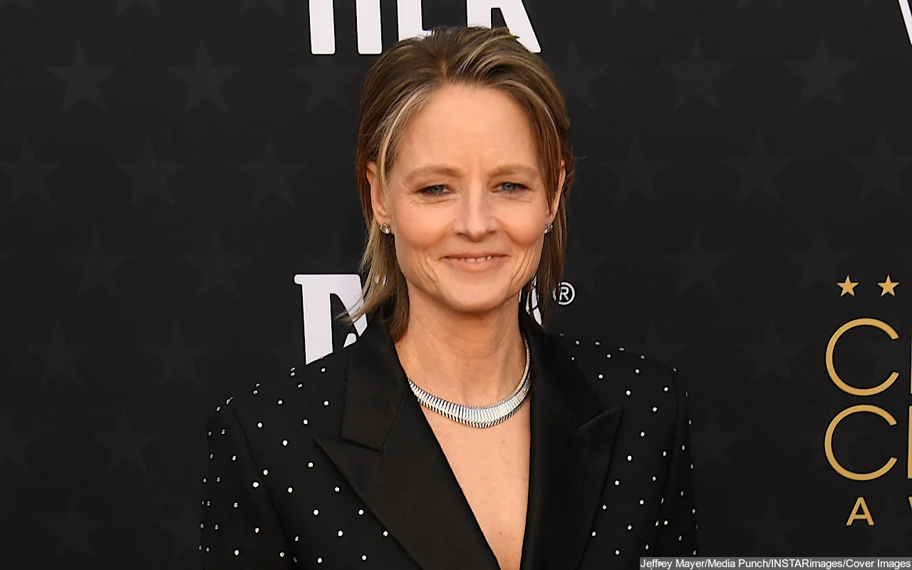 Jodie Foster Turned Down Offer to Star in 'Star Wars' for Her Disney Project