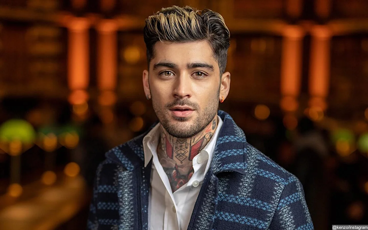 Zayn Malik Downplays Minor Accident as His Foot Gets Run Over by Car at Paris Fashion Week