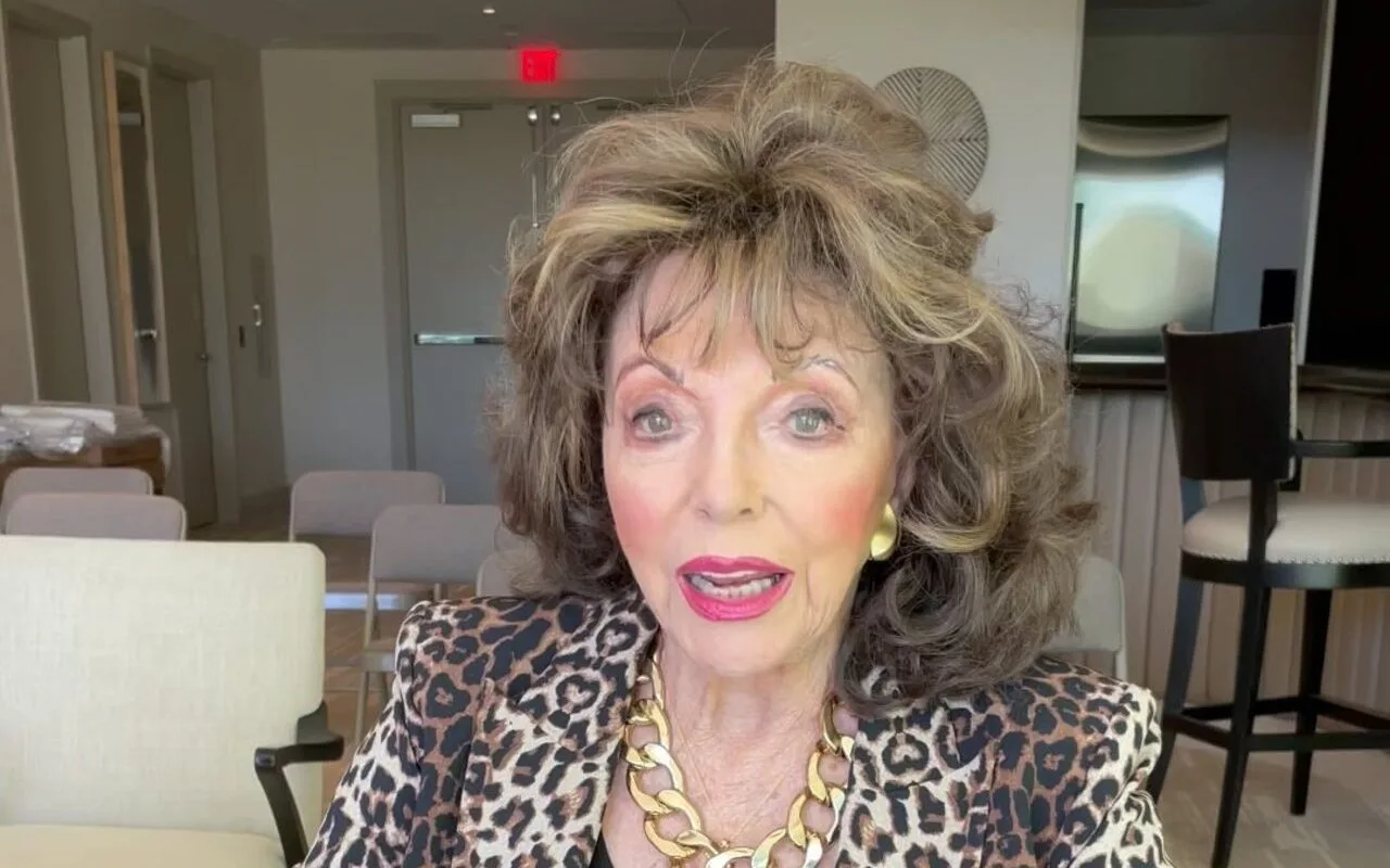 Joan Collins Loves That She 'Still Has the Face She's Born With' After Ruling Out Plastic Surgery
