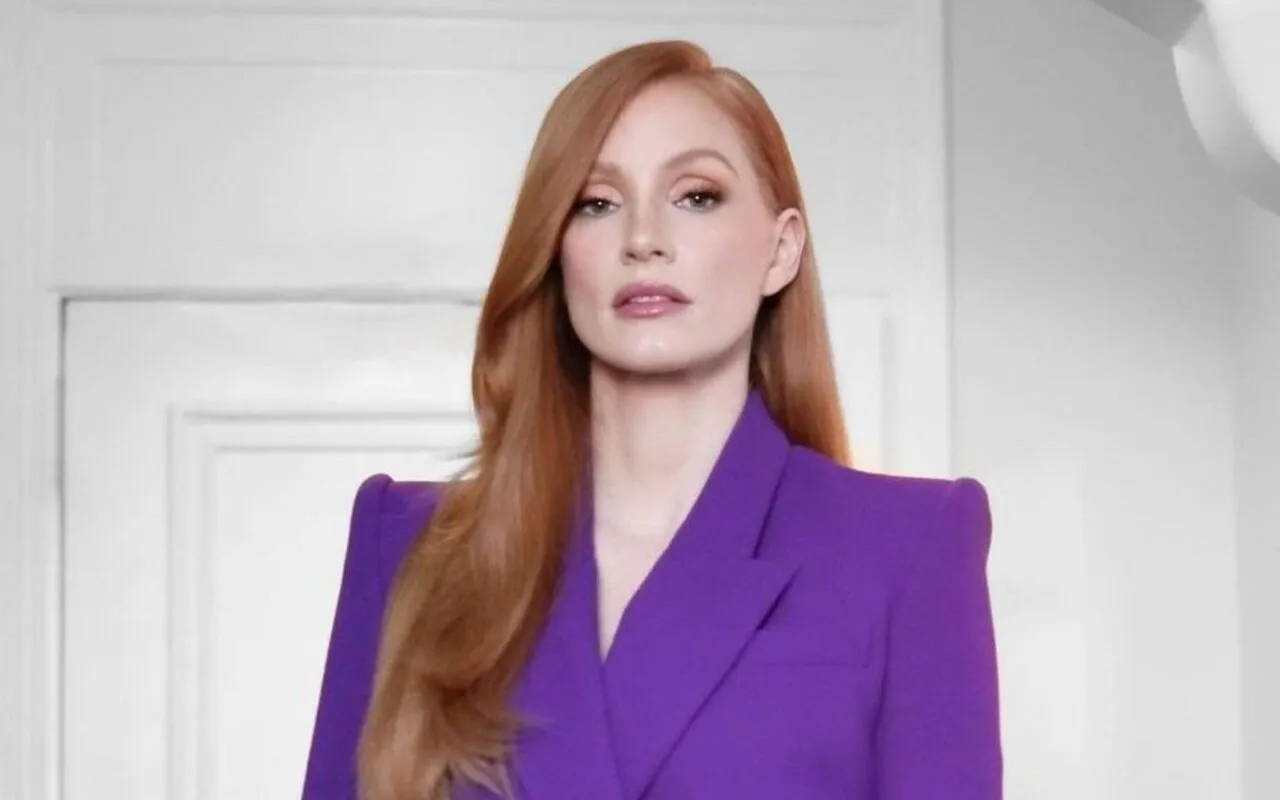 Jessica Chastain Raises Funds for Charity by Selling Her Wardrobe