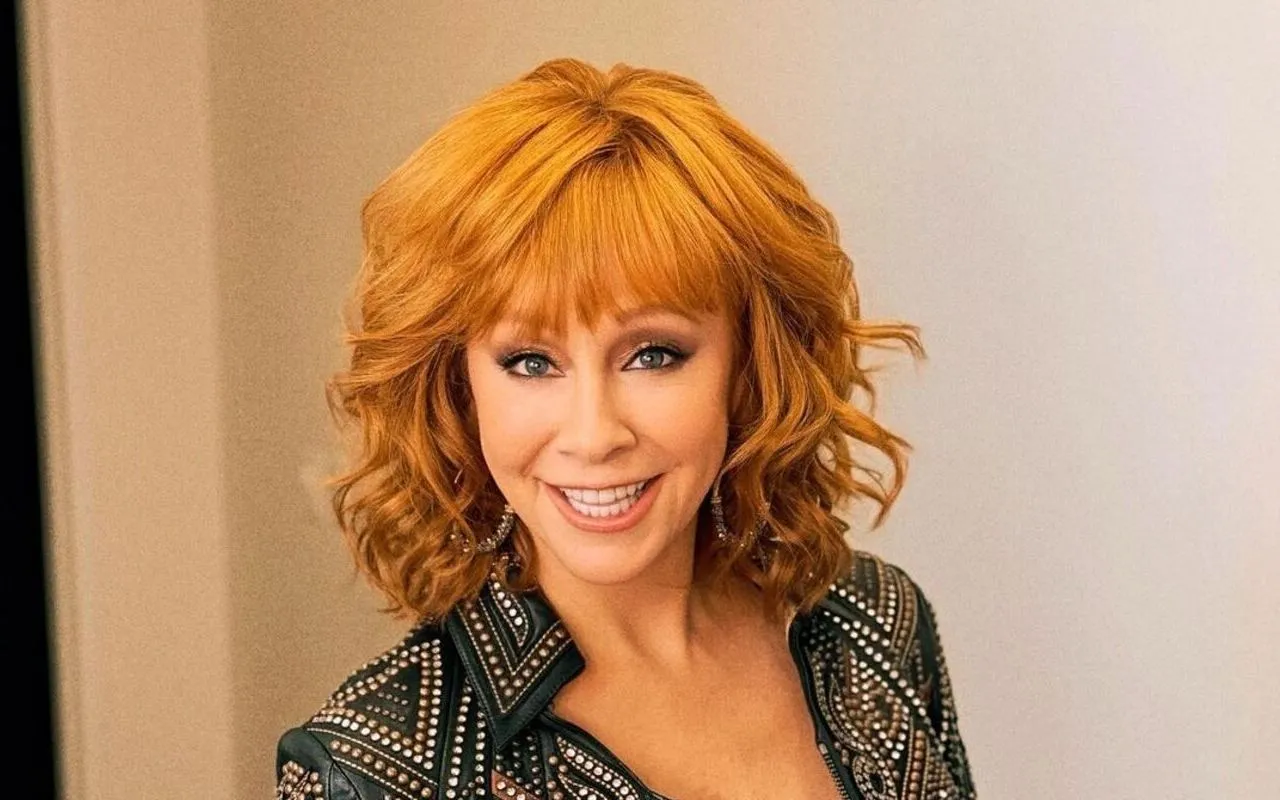Reba McEntire 'Thrilled to Death' With Taylor Swift and Travis Kelce's Relationship