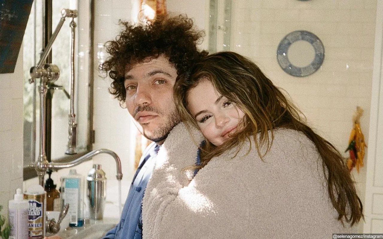 Selena Gomez and Benny Blanco Get Racy as She Shares New Intimate Pics