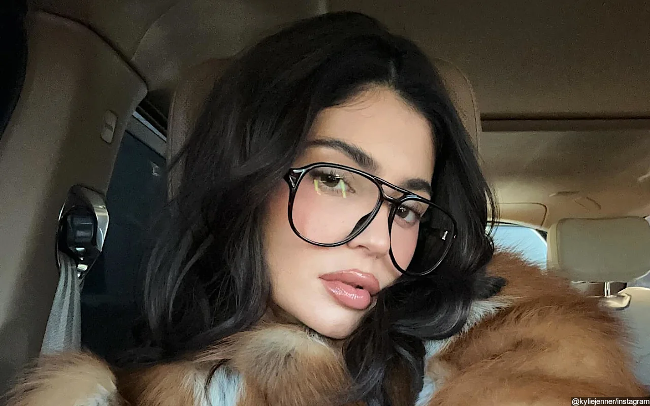 Kylie Jenner Introduces Her Canned Vodka Cocktail Brand