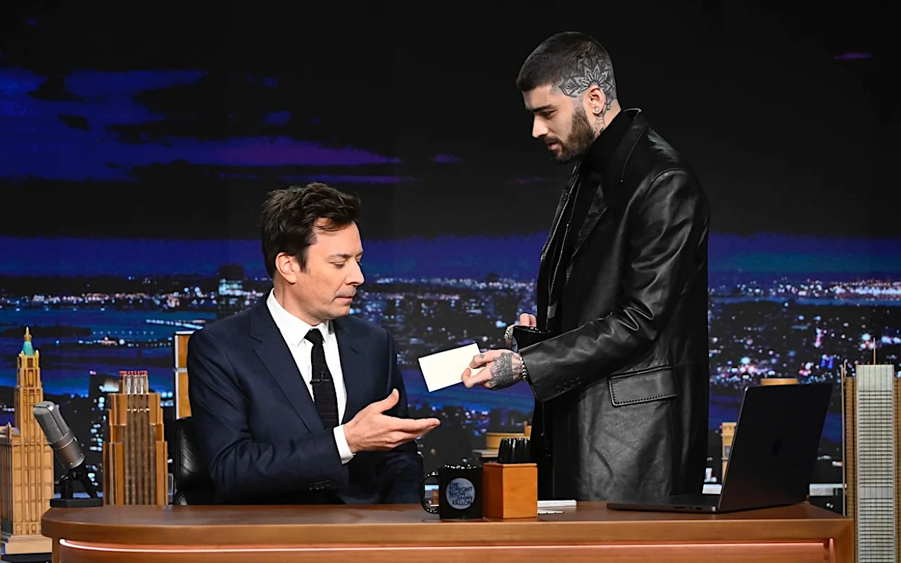 Zayn Malik Crashes Jimmy Fallon's Monologue to Preview New Song 'What I Am' From Upcoming Album