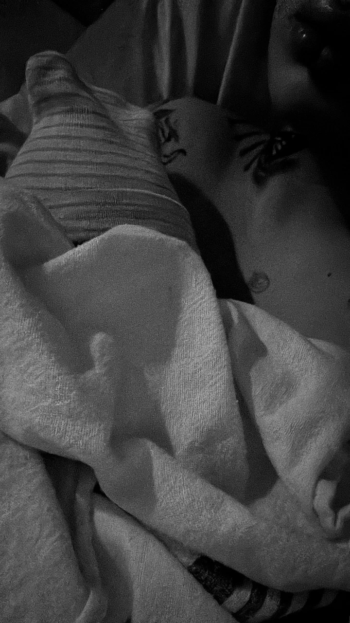 Bhad Bhabie posts a snkea peek of her newborn