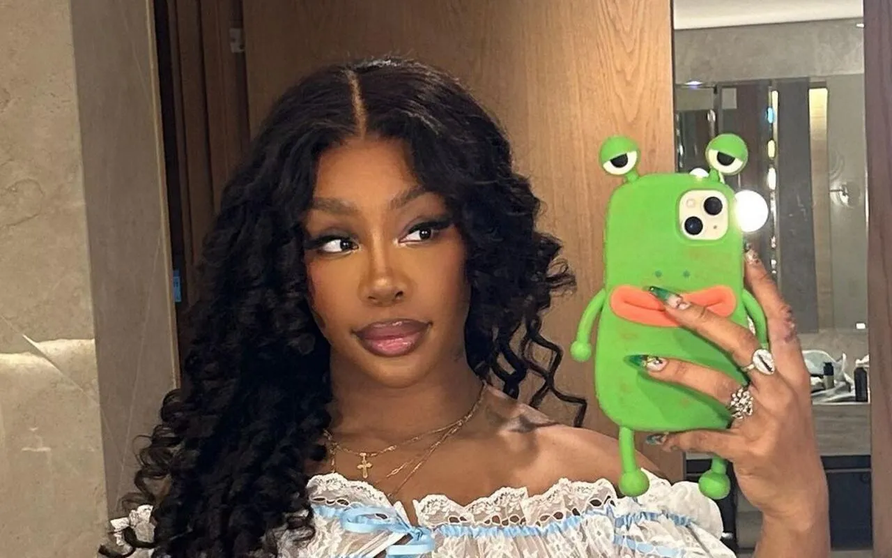 SZA Thanks Supportive Bogota Crowd Following 'Hard as Hell' Performance Due to Her Asthma