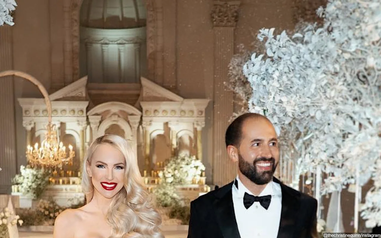 Christine Quinn Seen Trading Christian Richard Engagement Ring for New Jewelry