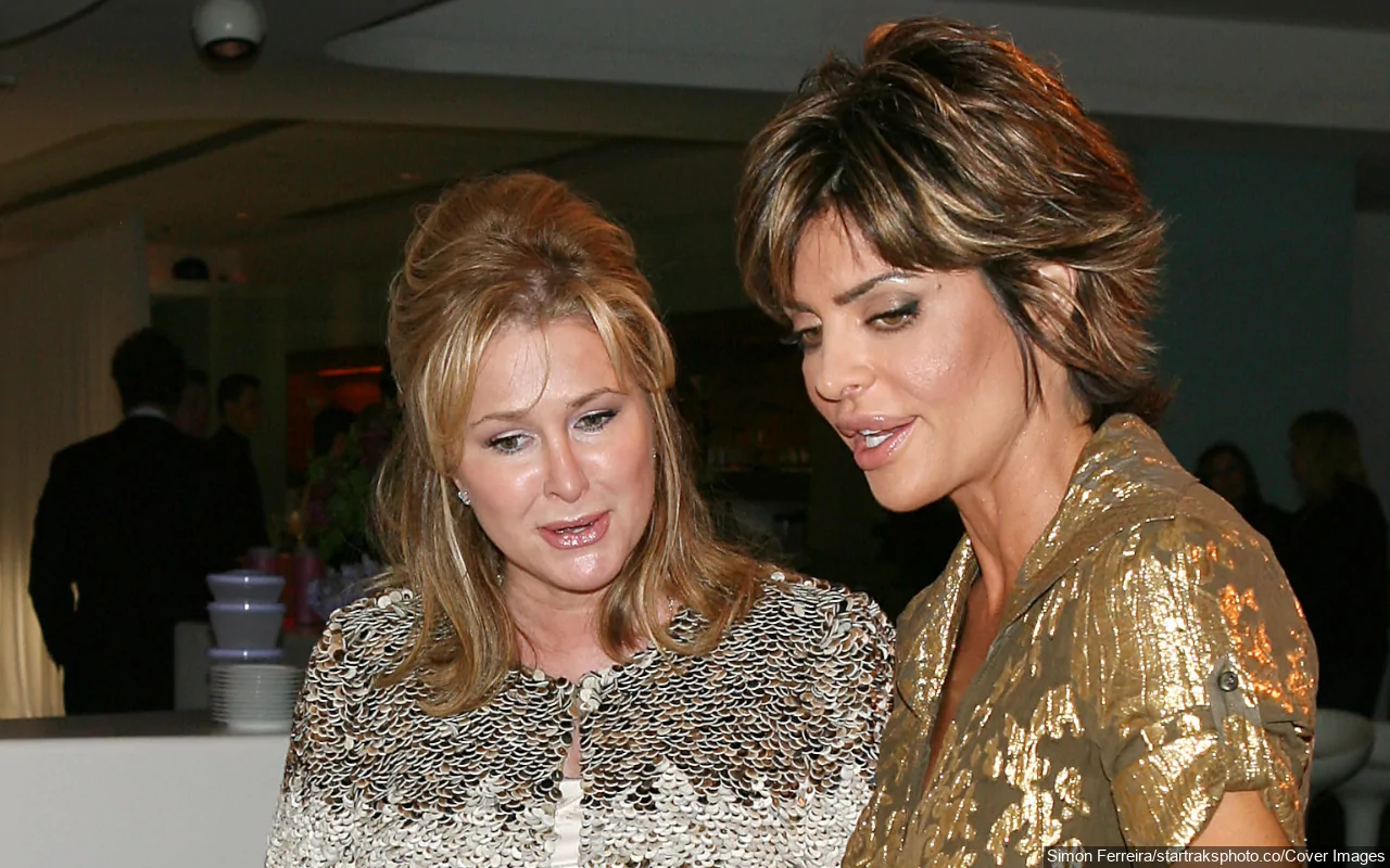 'RHOBH' Alums Kathy Hilton and Lisa Rinna Appear to Squash Beef With Reunion