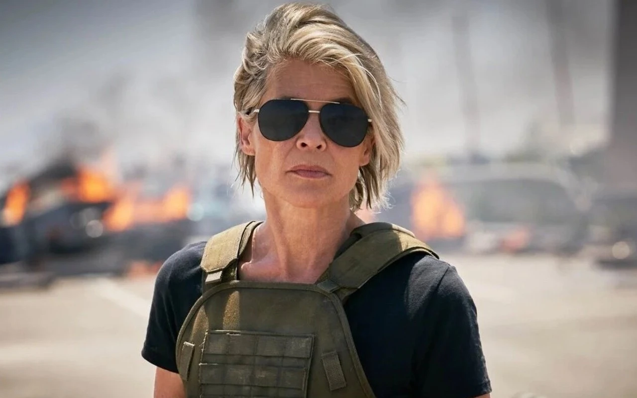 Linda Hamilton Opens Up on Her Struggle With Hip Pain