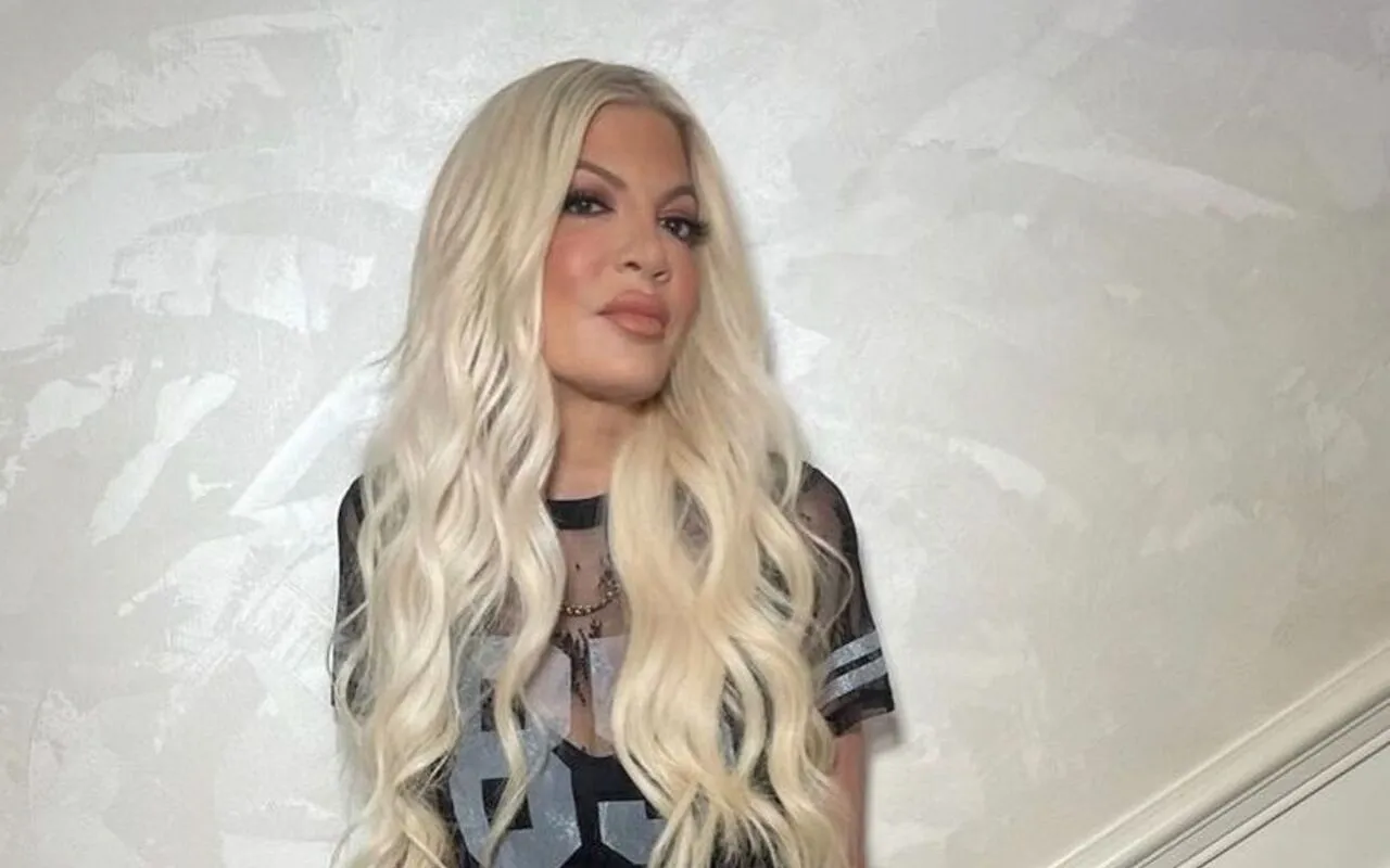 Tori Spelling Hospitalized With Split Chin After Latest Fainting Episode