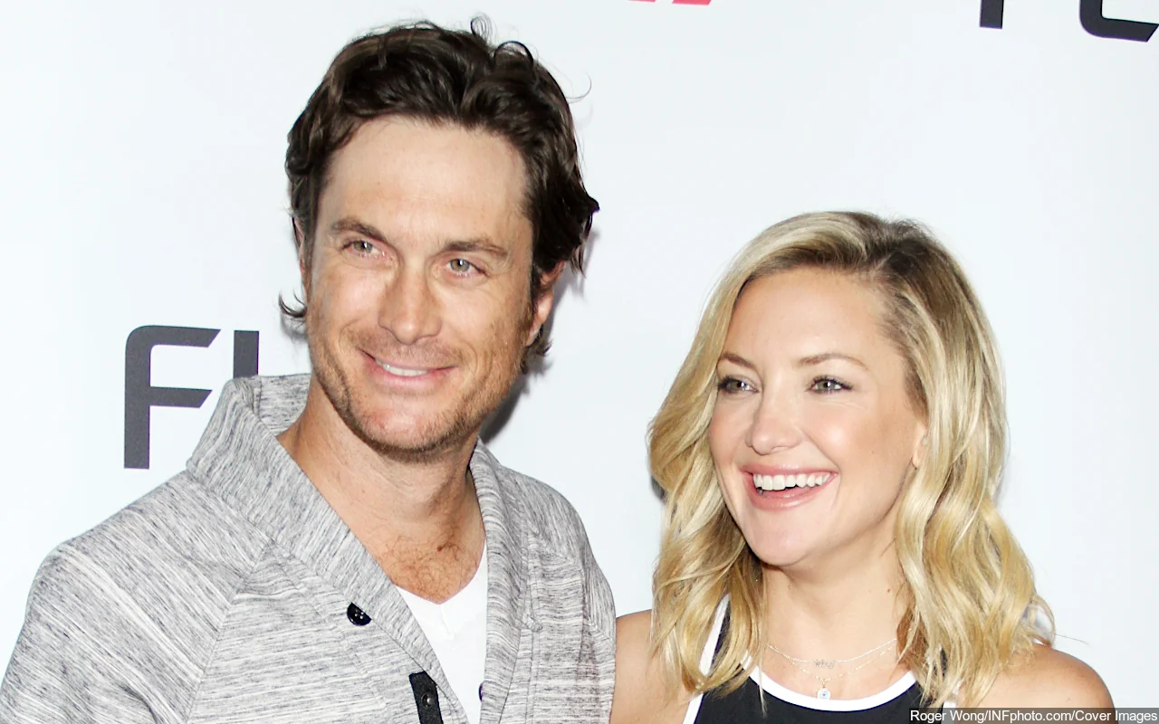 Kate Hudson Speaks Out Against 'Negative Seekers' After Brother Oliver's Controversial Comments - Vimarsana News