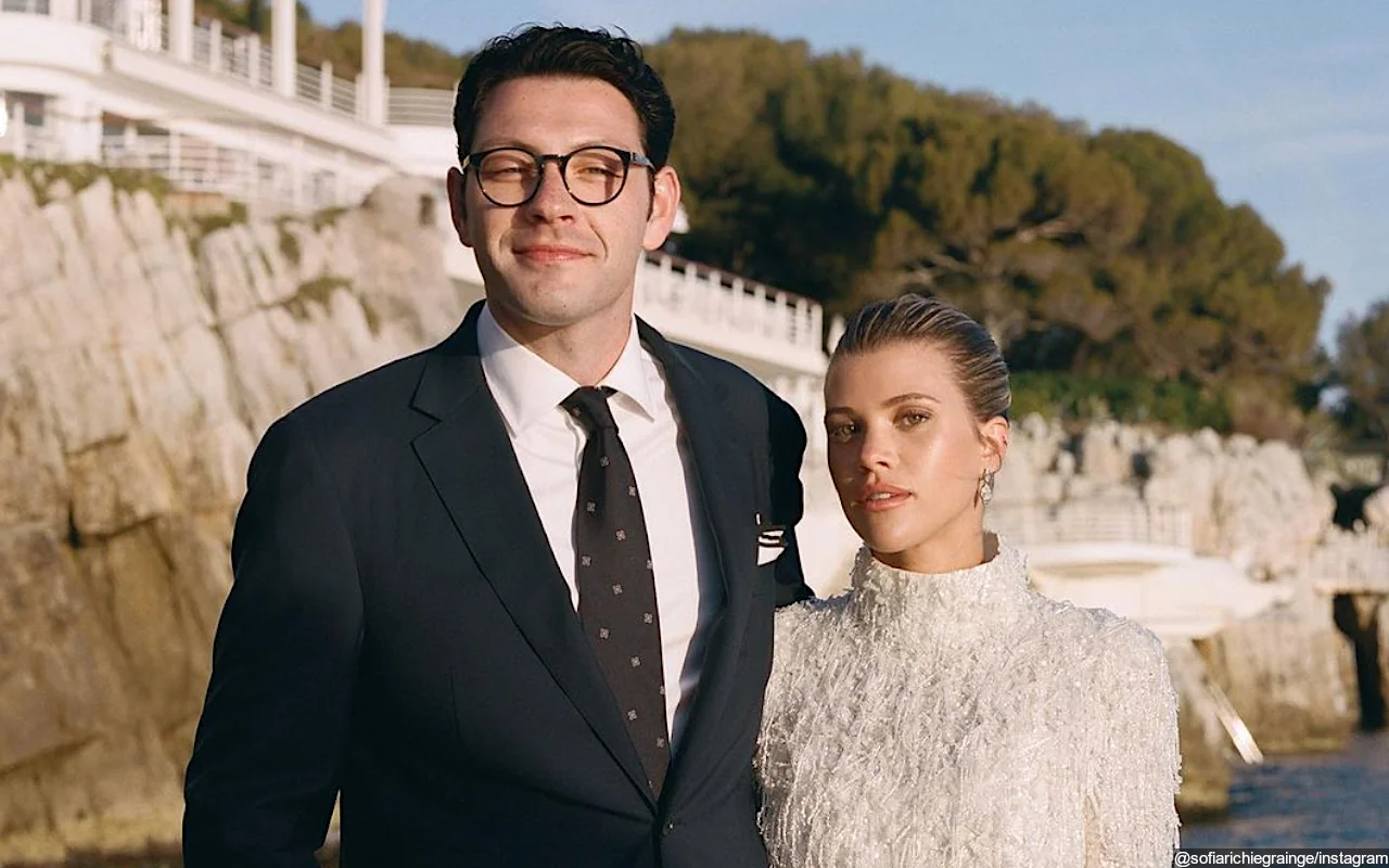 Sofia Richie Showers Husband Elliot Grainge With Love on First Wedding Anniversary