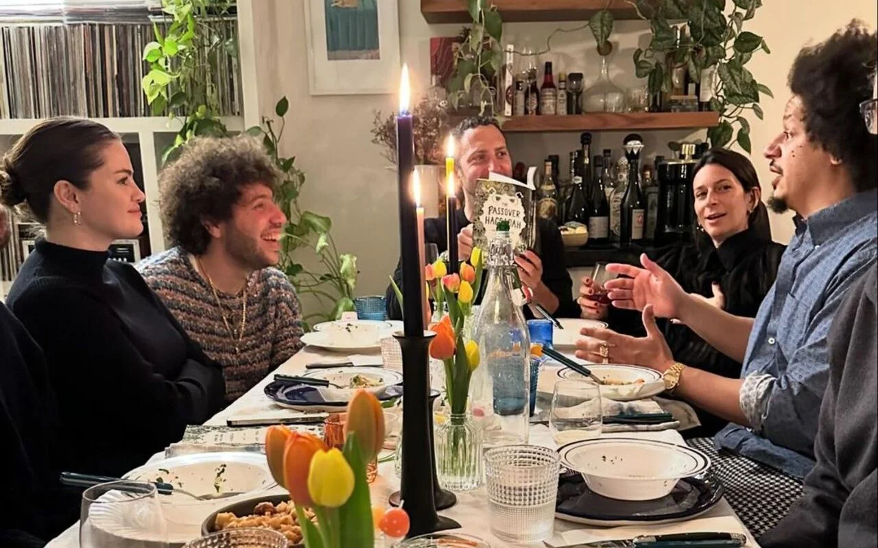 Selena Gomez and Boyfriend Benny Blanco Enjoy Sumptuous Feast at Passover Seeder 