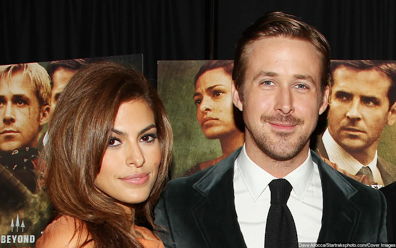 Ryan Gosling Supports Eva Mendes with Subtle T-Shirt Gesture