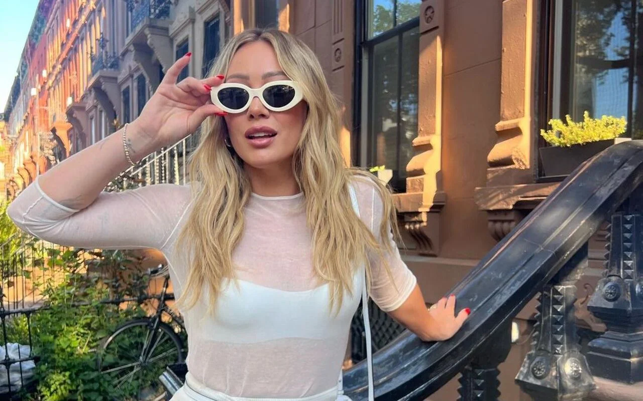 Hilary Duff Debuts Newborn Baby No. 4, Shares Pics of Home Water Birth