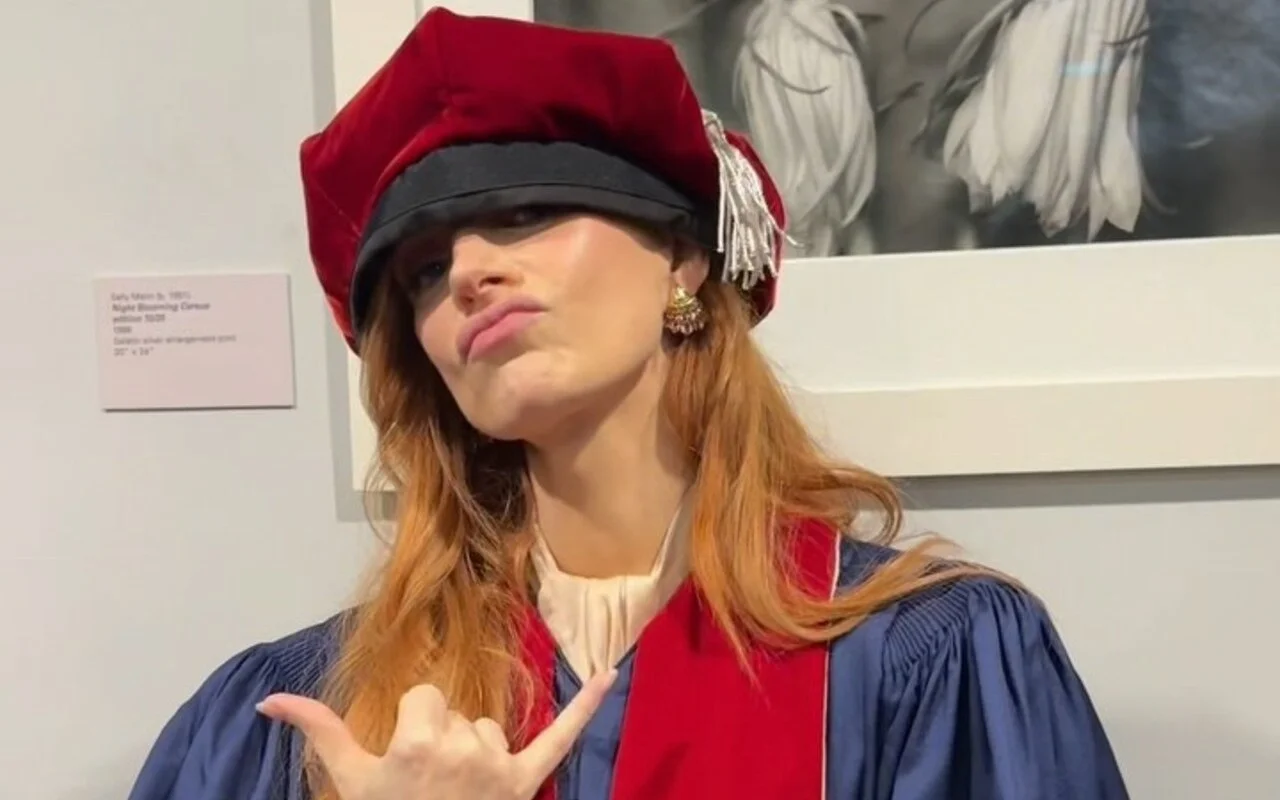 Jessica Chastain Proudly Adds Doctor to Her Name After Accepting Honorary Degree from Juilliard
