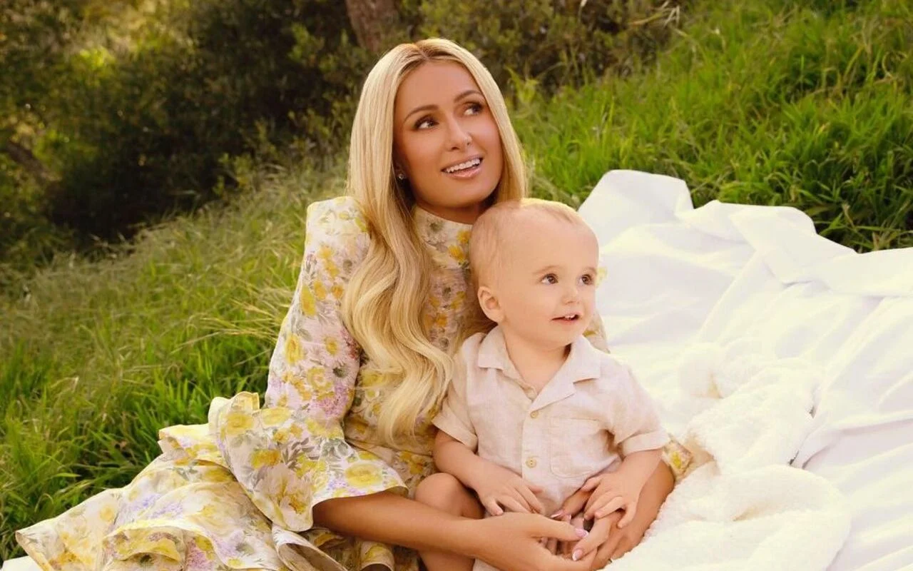 Paris Hilton's Parenting Under Scrutiny Again After She Puts Life Jacket on Son Backward