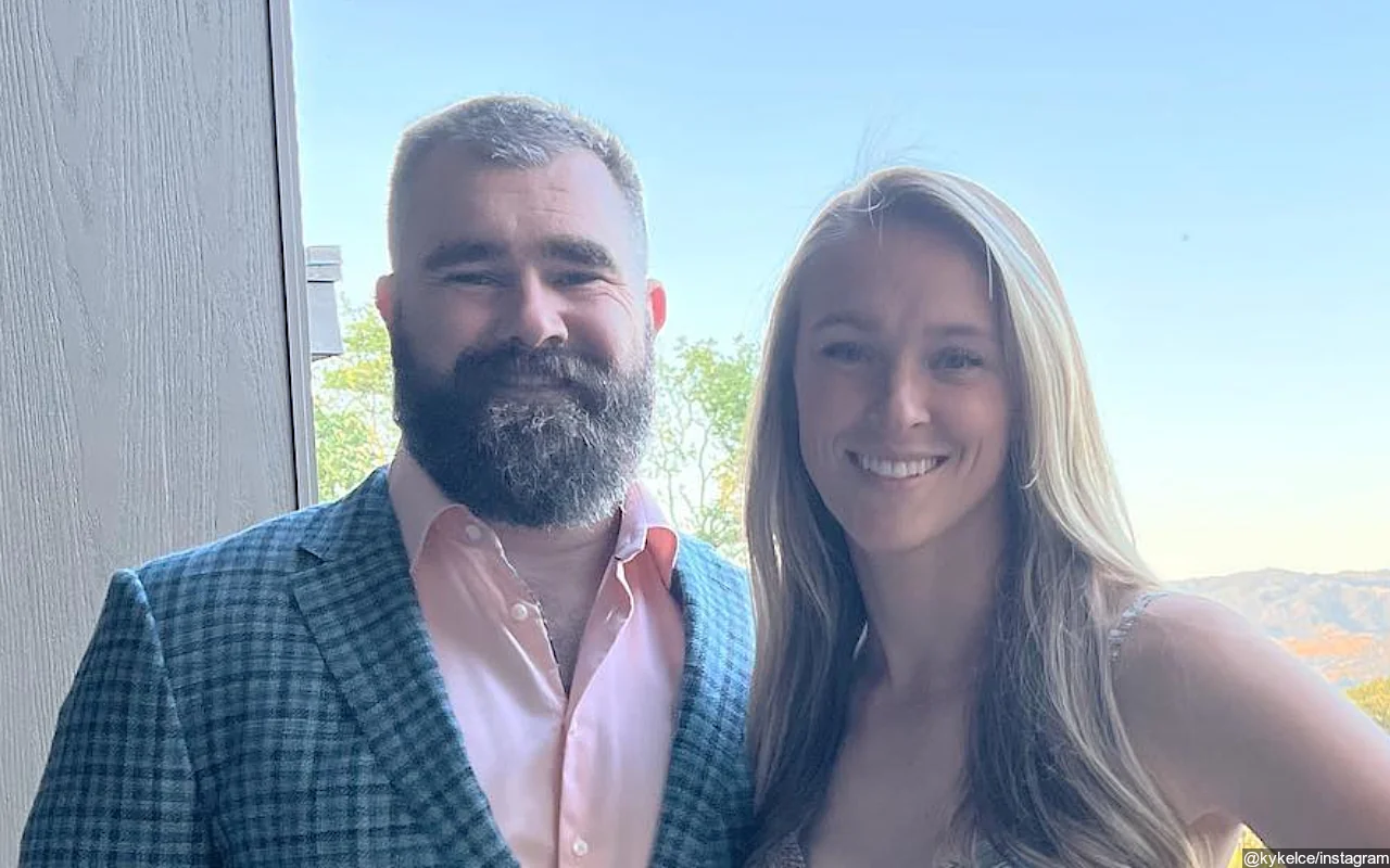 Jason Kelce's Wife Kylie Defended After Screaming Match With Fan